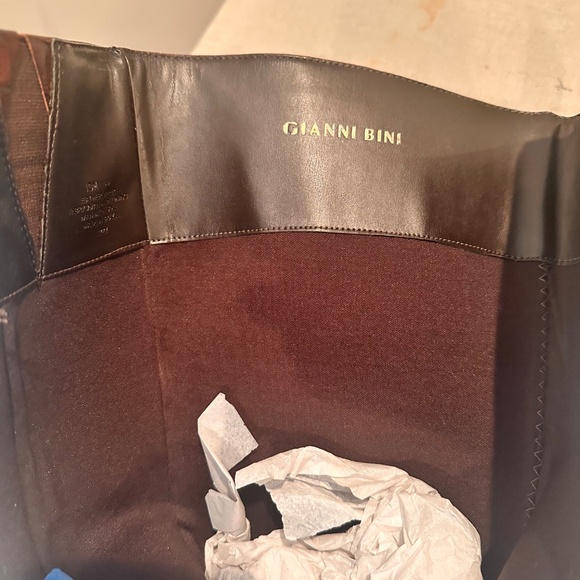 Gianni Bini Brown Leather Crocodile Boots - Picture 12 of 15